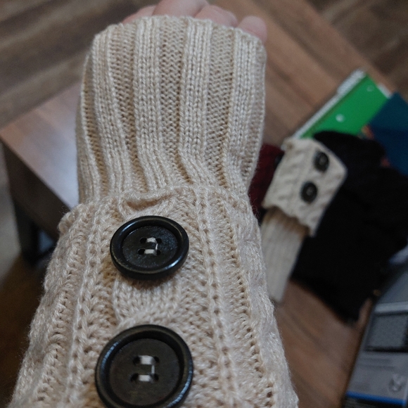 Knitted Boot Cuffs with Button Accents - Picture 4 of 6